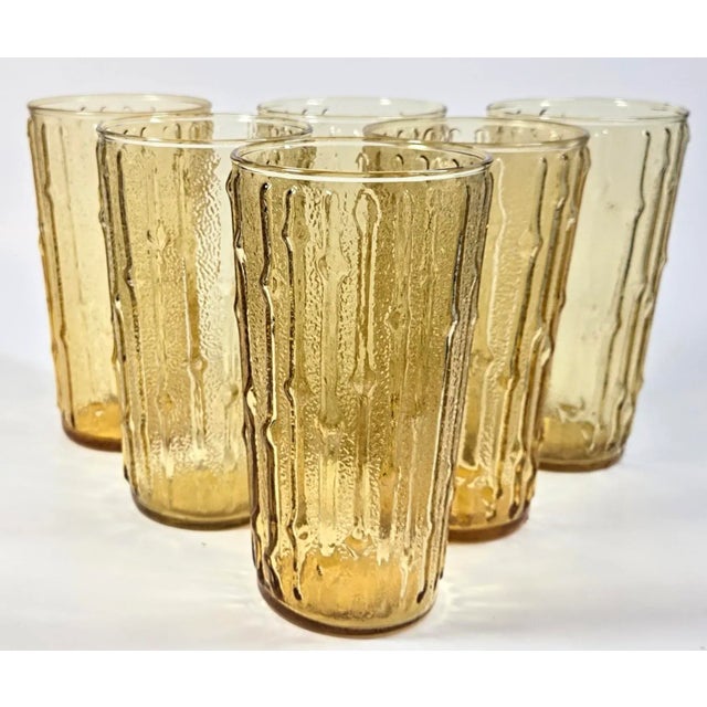 Welcome to Hollywood Regency meets mid-century WOW. It's not really a style, but it is. The intricately sculpted bamboo...