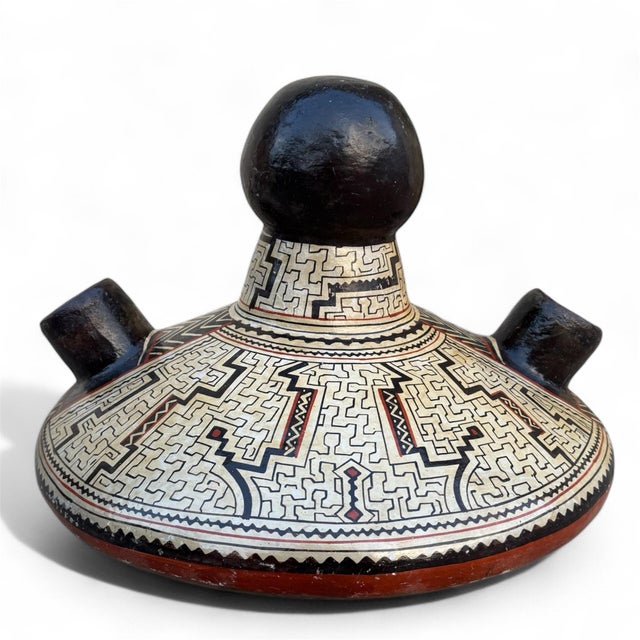 Tribal Large Peruvian Shipibo Vessel For Sale - Image 3 of 5