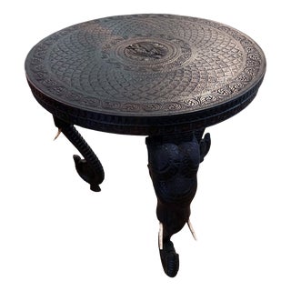 Early 20th Century Anglo Indian Carved Wood Elephant Table For Sale