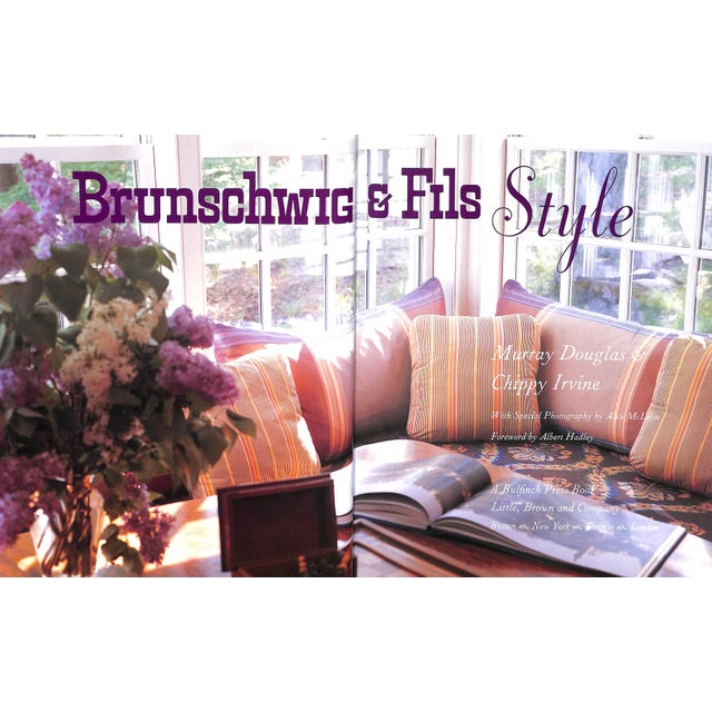 DOUGLAS, Murray & IRVINE, Chippy [195] pp. Bulfinch Press Books 1995 11 3/8" x 9" A home decorating book that showcases...
