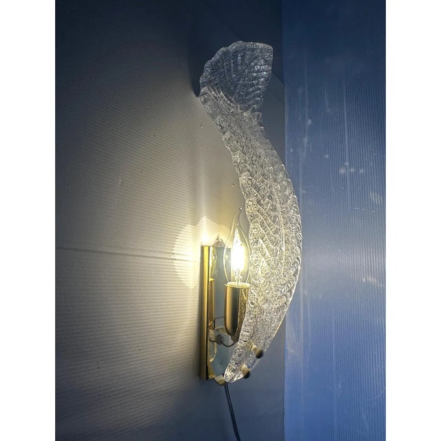 Murano Luxury Italian Murano Glass Leaf Wall Lights – Venetian White, Pair For Sale - Image 4 of 5