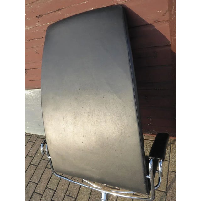 Black Set of SAS Copenhagen Airport Lounge Chairs by Jens Ammunsen for Fritz Hansen, 1981 For Sale - Image 8 of 15