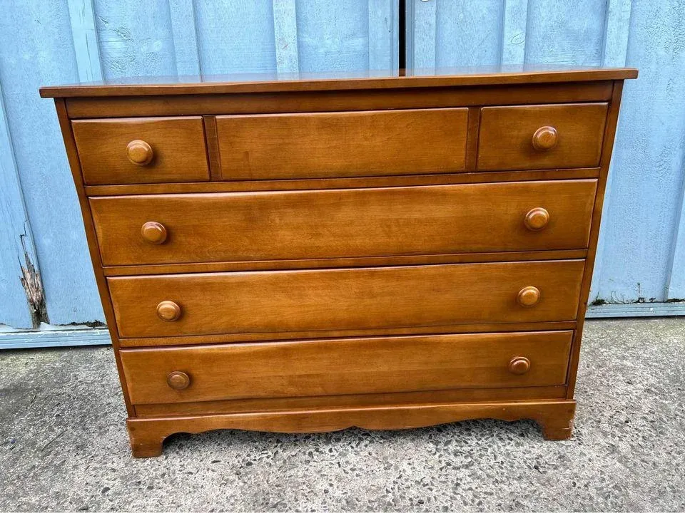 drexel vintage dresser 1980s Vintage Wooden Drexel Heritage Dresser