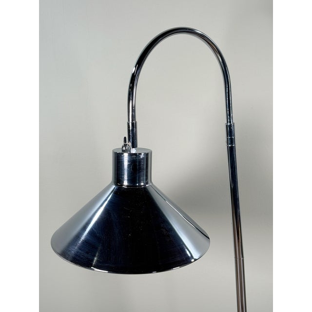 Vintage Koch & Lowy Style Chrome Gooseneck Desk Lamp With Black Granite Base For Sale - Image 9 of 10