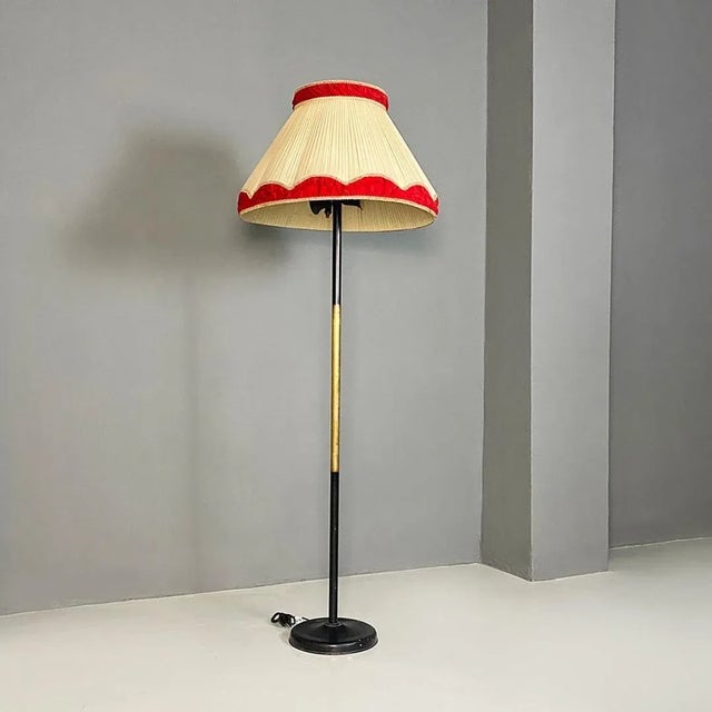 1940s Mid-Century Italian Modern Metal and Brass Floor Lamp with Beige and Red Fabric Shade, 1940 For Sale - Image 5 of 12
