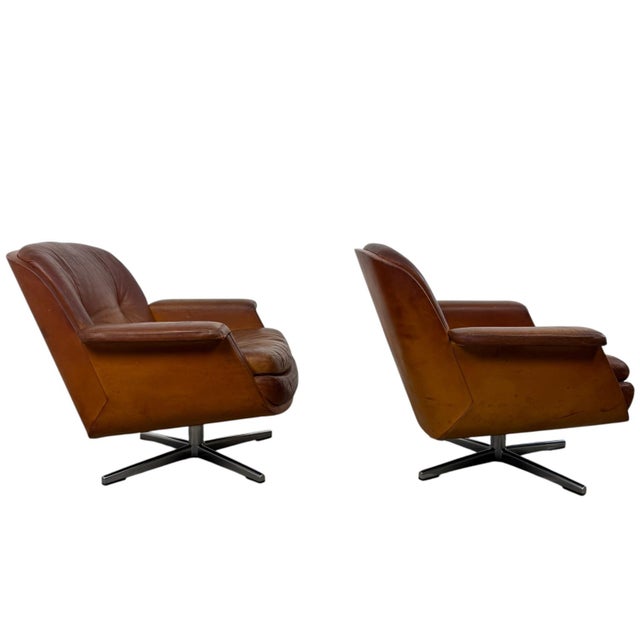 Vintage Cognac Leather Swivel Lounge Chairs from Eugen Schmidt, 1970s, Set of 2 For Sale - Image 4 of 18