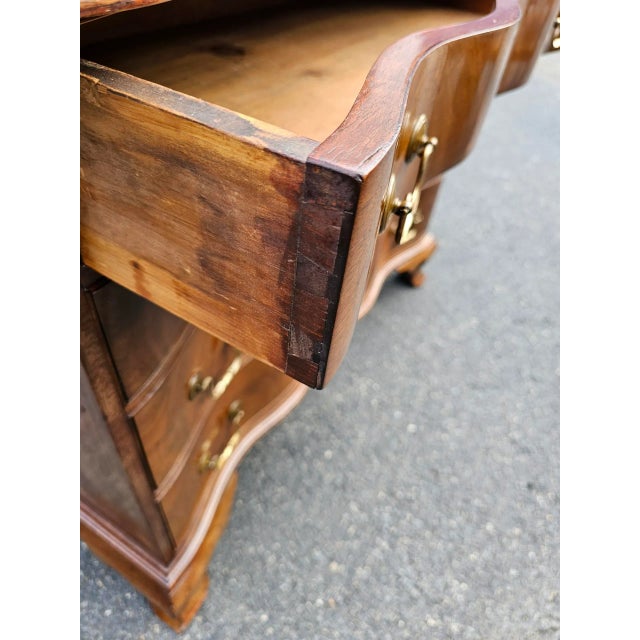 Brown Antique 18th Century Chippendale Oxbow Chest of Drawers For Sale - Image 8 of 12