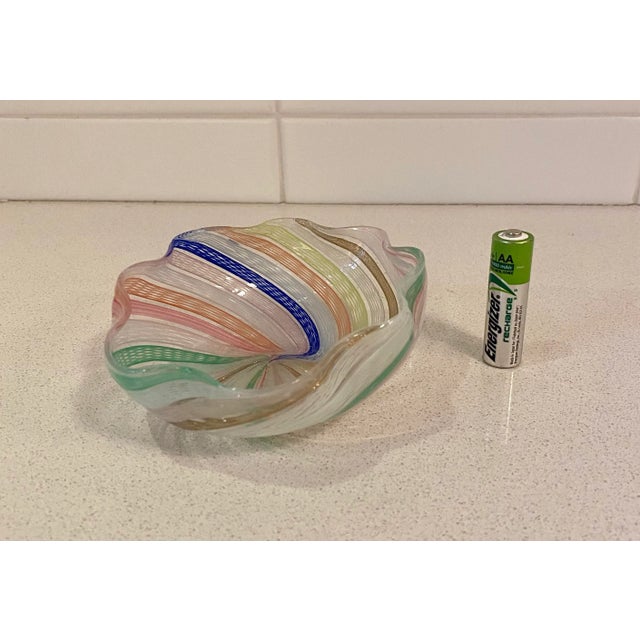 1950s Mid-Century Hand Blown Italian Murano Bowl For Sale In Los Angeles - Image 6 of 8