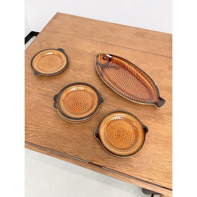 Sarreguemines Fish Plates and Dishes, 1970s, Set of 7 For Sale - Image 16 of 16