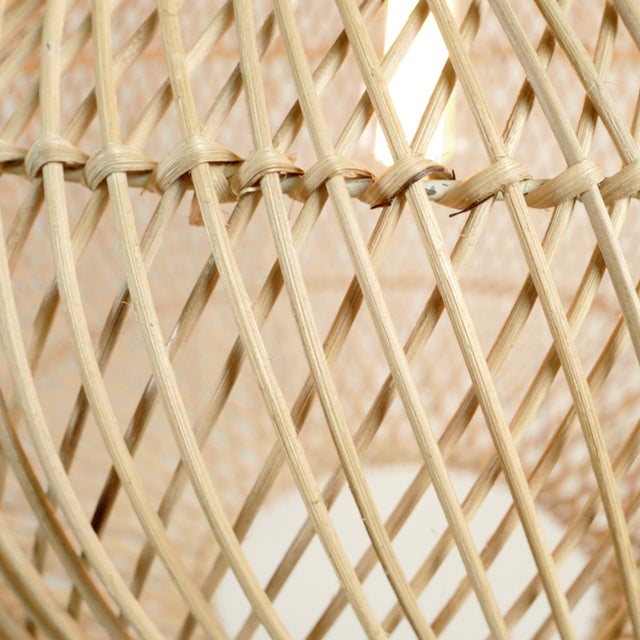 Contemporary Natural Wicker Coastal Contemporary Bawang Pendant Light Large For Sale - Image 3 of 5