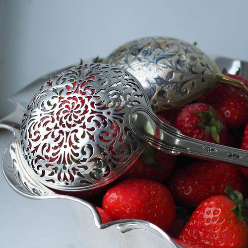 Silver Antique Silver Bowl, 1880 For Sale - Image 8 of 18