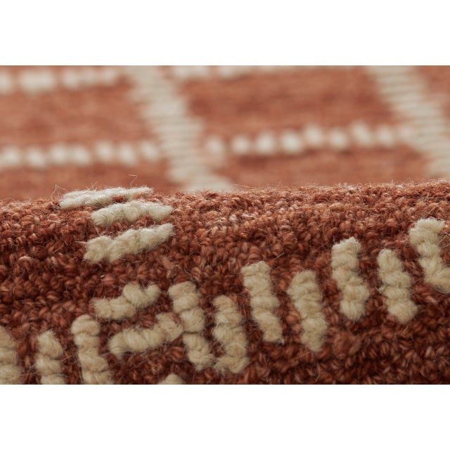 Momeni Archer Rust Hand Tufted Area Rug 5' X 8' For Sale - Image 4 of 9
