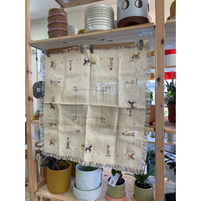 Mid-Century Modern Vintage Hand-Embroidered Linen Tablecloth With Figural Motif and Fringe Border For Sale - Image 3 of 9