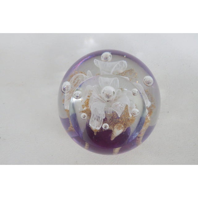 Mid 20th Century Large Round Art Glass Paper Weight Trumpet Flower Controlled Bubble Design 5160b For Sale - Image 5 of 12