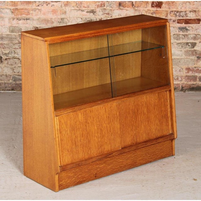 Mid-Century Brandon Range Bookcase in Oak from G-Plan, 1950s For Sale - Image 3 of 11
