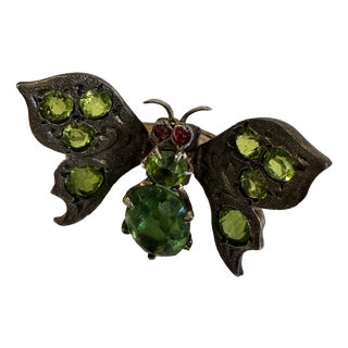 Antique Art Nouveau Insect Brooch with Green Paste Stones and Butterfly Bow Tie in C-Clasp, 1890s For Sale