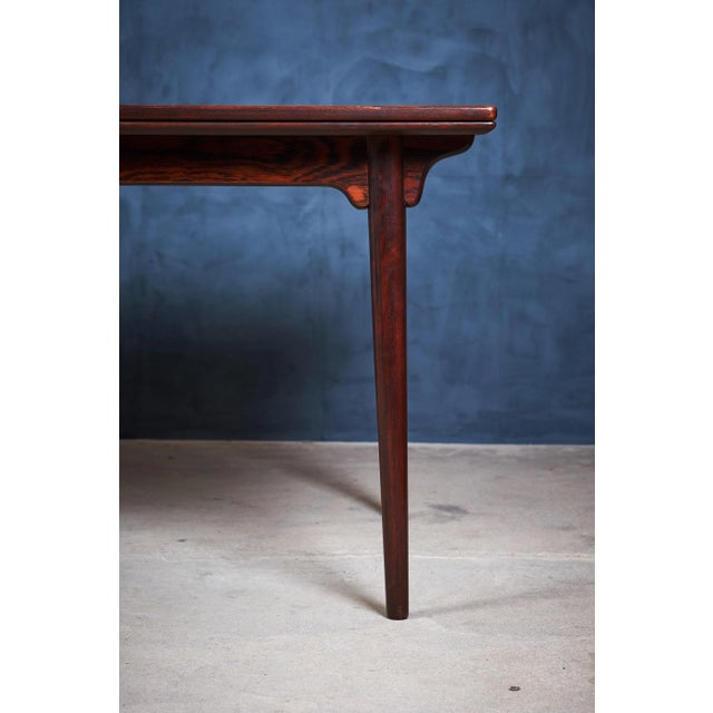 Rosewood Dining Table by Gunni Omann for Omann Jun Møbelfabrik, 1960s For Sale - Image 6 of 7