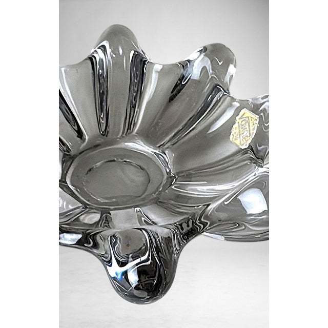 Vannes-Le-Châtel Cristalleries French Clear Crystal Centerpiece For Sale - Image 16 of 18