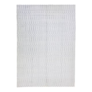 2010s Modern Seamless Designed Wool & Silk Rug in Gray For Sale
