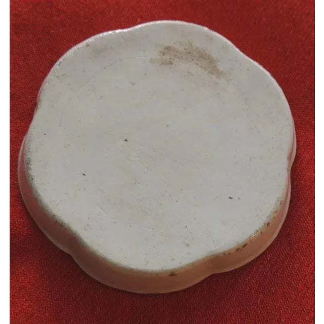 White Early 19th Century American Market Chinese Export Porcelain Tea Pot Stand For Sale - Image 8 of 11