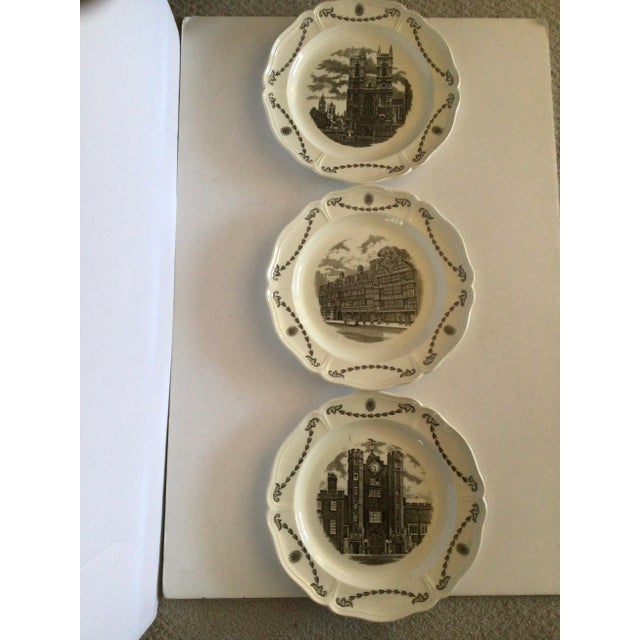 1970s Wedgwood of Etruria & Barlaston Old London Views Porcelain Plates- Set of 3 For Sale - Image 12 of 13