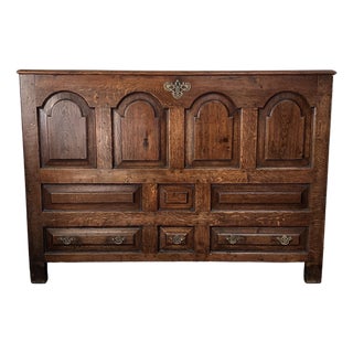 William & Mary Style 19th Century Quarter Sawn Oak Blanket Mule Chest Mortise and Tenon For Sale