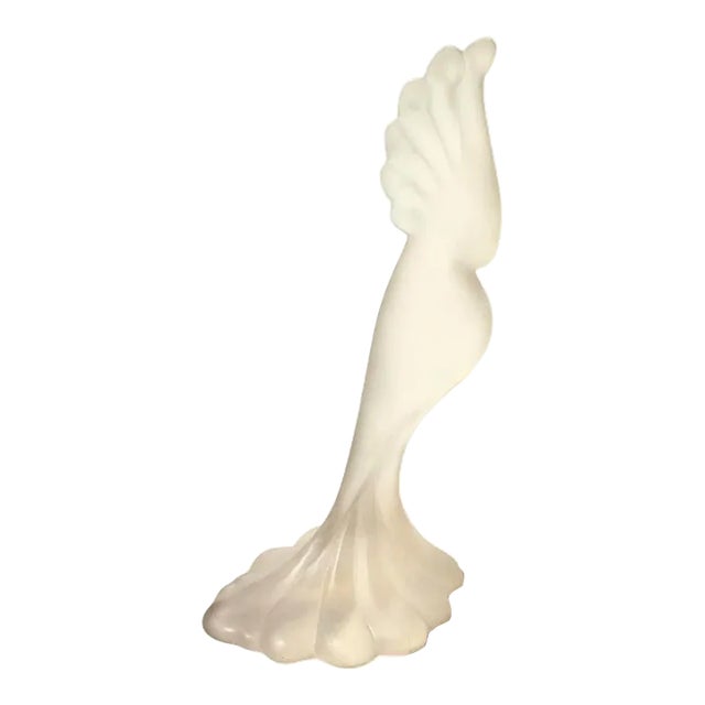 Mid Century Modern 1970s Lucite Cuckatoo Austin Productions For Sale