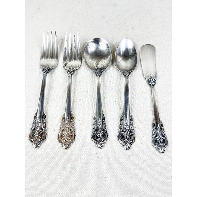 Baroque Vintage Wallace "Grande Baroque" Sterling Silver 5-Piece Flatware Place Setting For Sale - Image 3 of 9