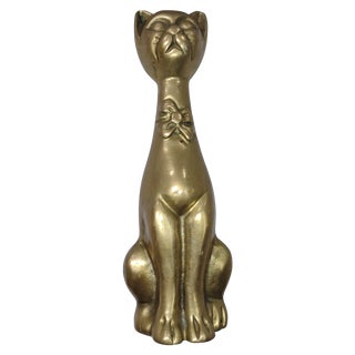 Vintage Brass Squatting Cat Statue For Sale