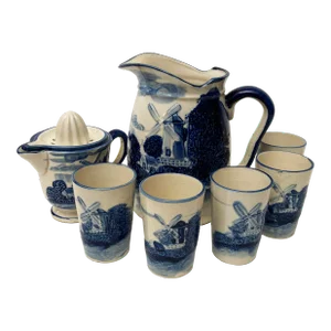 Vintage Blue White Ceramic Delft Milk/Water Pitcher, 5 Juice Cups, Juicer and Juice Pitcher Cobalt Blue Japan