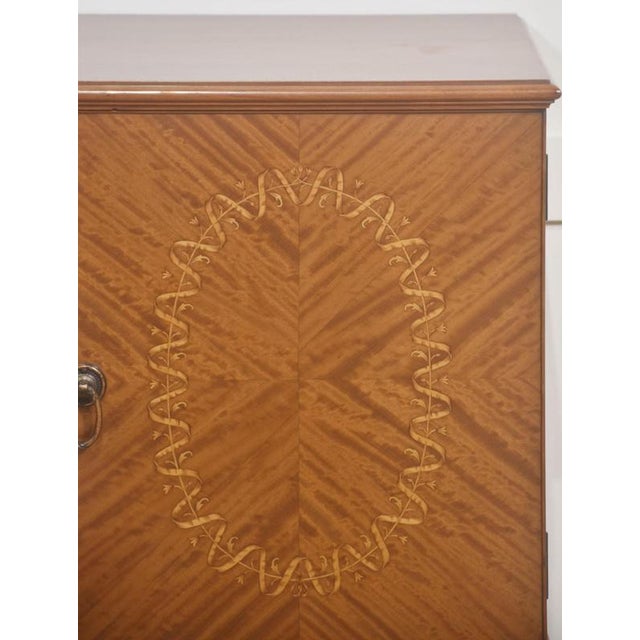 Satinwood Inlaid Bedside Cabinet, 1890s For Sale - Image 3 of 8