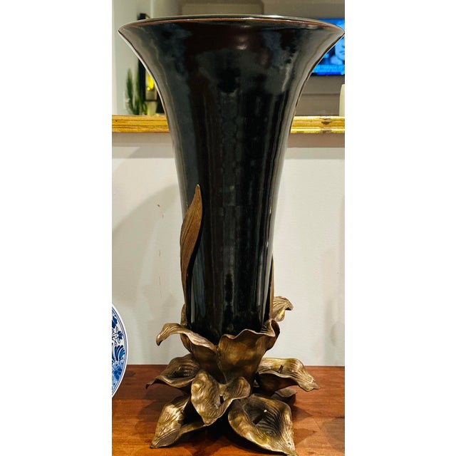 Art Nouveau Art Nouveau Ebony Black Porcelain Centerpiece Vase With Bronze Lily Flower Ormolu Base For Sale - Image 3 of 10