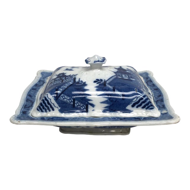 19th Century English Blue & White Covered Vegetable Dish For Sale