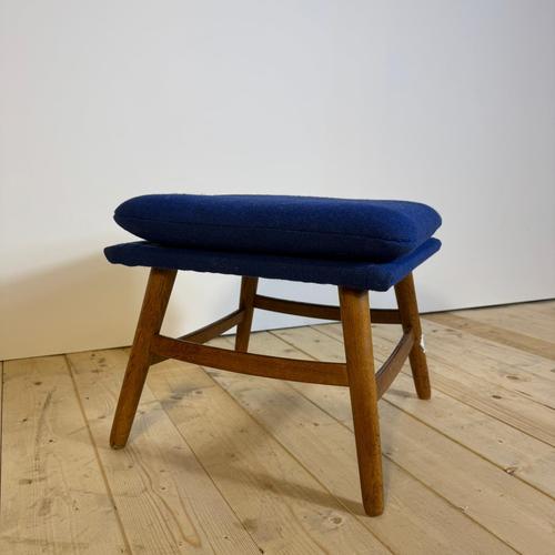 Mid-Century Modern Danish Ottoman with Cushion, 1960s For Sale - Image 3 of 6