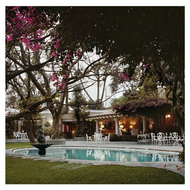 Bermuda Style 1957 A swimming pool in the grounds of a house in Bermuda, 1957. Slim Aarons Slim Aarons was one of the...