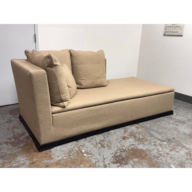 Cierre Imbottiti for Armani Casa Otelle Meridienne Chaise Lounge For Sale - Image 4 of 12