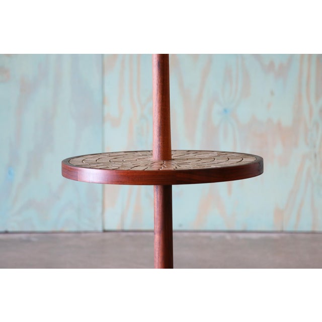 1960s Jane and Gordon Martz Floor Lamp With Tile Table Mid Century Modern For Sale - Image 12 of 18