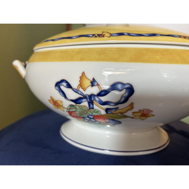 Borghese Bernardaud Soup Tureen, in Flawless conditions. Designed from 2000 This piece has an attribution mark, I am sure...
