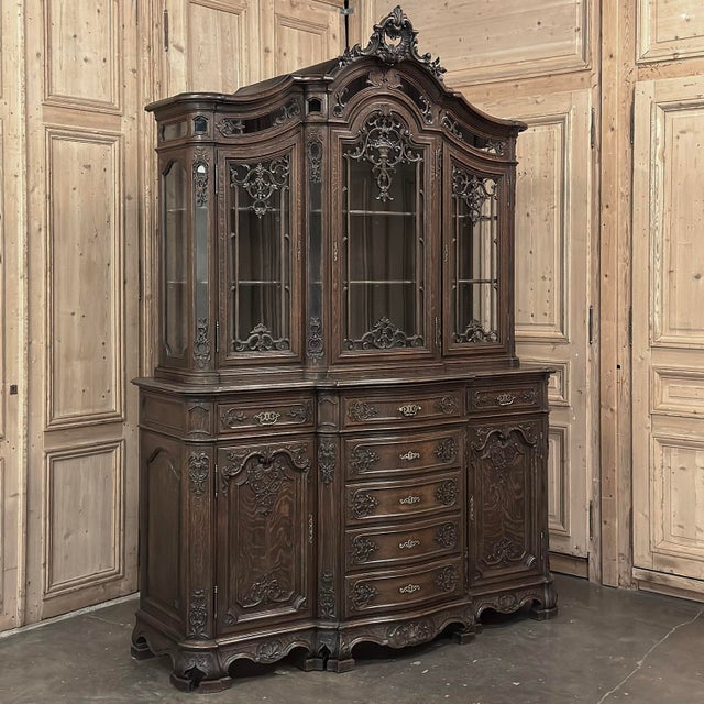 French 19th Century Country French Régence Liégeois Oak China Buffet For Sale - Image 3 of 18