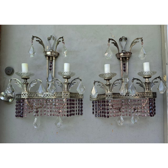 1940's Hollywood Regency Silvered Metal With Amethyst & Pink Cut Austrian Crystal Waterfall Wall Sconces a - Pair For Sale In Miami - Image 6 of 18