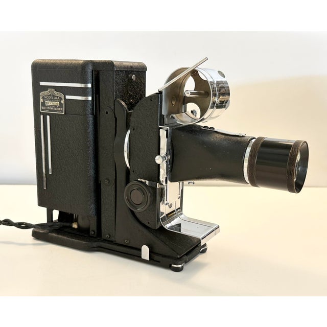 Vintage ‘Sve TriPurpose’ Projector Model ‘Aaa’ With Case, Society for