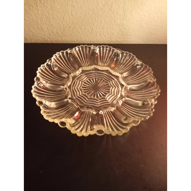 1980s Anchor Hocking Devilled Eggs or Oyster Platter For Sale In Dallas - Image 6 of 6