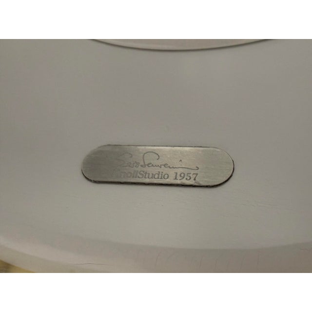 Eero Saarinen for Knoll Saarinen Lounge Table, 35 Inch For Sale - Image 9 of 12