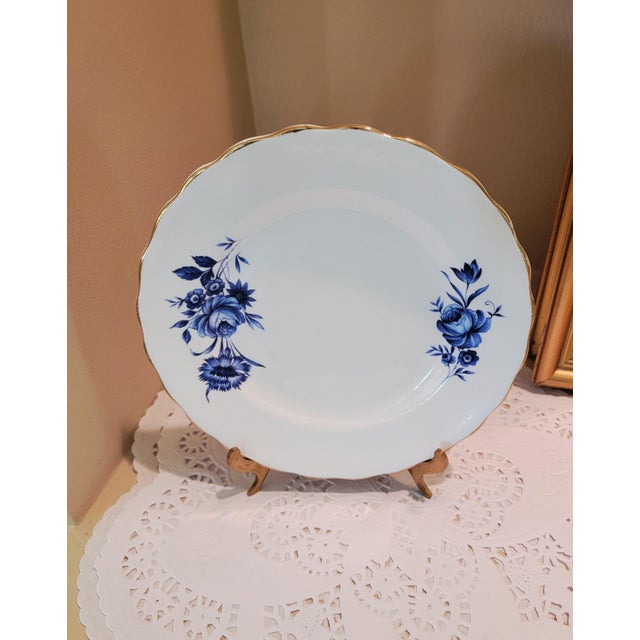 Ceramic Vintage Elizabethan Bread or Dessert Plate, Fine Bone China by Taylor & Kent England, Blue Roses and White English Porcelain Dishes, 7", Set of 4 For Sale - Image 7 of 8