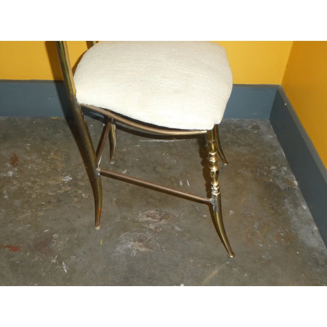 Brass 1960s Vintage Italian Chiavari Flared Leg Exaggerated Back Brass Side Chair For Sale - Image 8 of 12