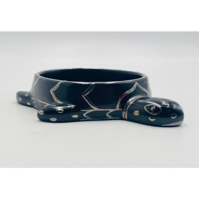 Emilia Castillo 1980s Emilia Castillo Turtle Catchall Bowl in Black Porcelain & Pure Silver, Mexico For Sale - Image 4 of 18