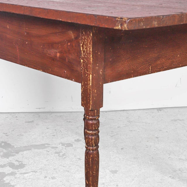 Antique Sheraton Pine Tavern Table – Late 17th/Early 1800s For Sale - Image 4 of 4
