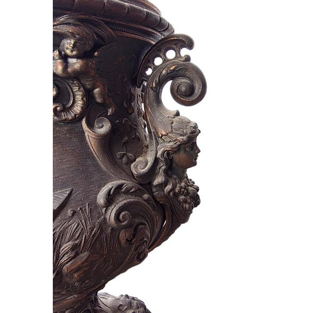 Antique Florentine Vase in Hand-Embossed Bronze, 19th Century For Sale - Image 6 of 7