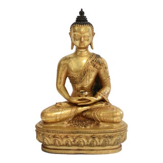 Antique Gilt Bronze Buddha in Patchwork Robe For Sale