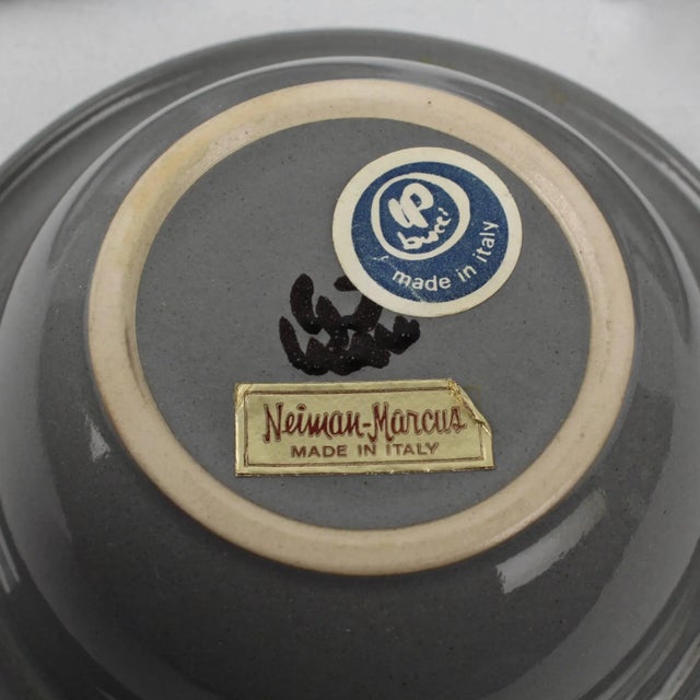 Gray Italian Modernist Franco Bucci Stacking Pottery Bowls for Laboratorio Pesaro - Set of 3 For Sale - Image 8 of 9